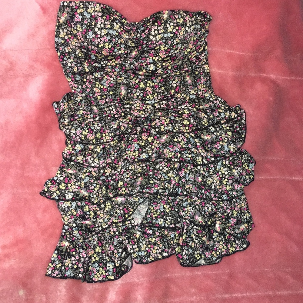 strapless dress